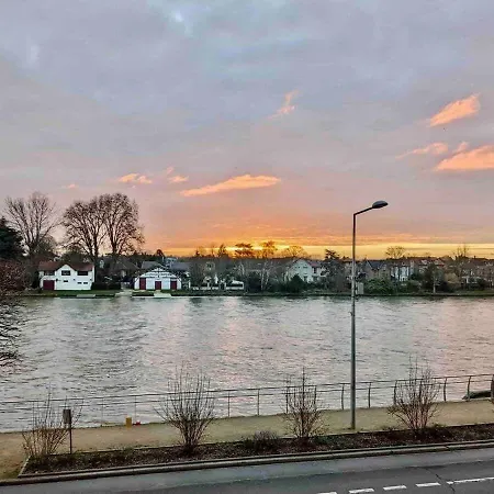 Luminous Vue Seine- Paris 15min Appartement *